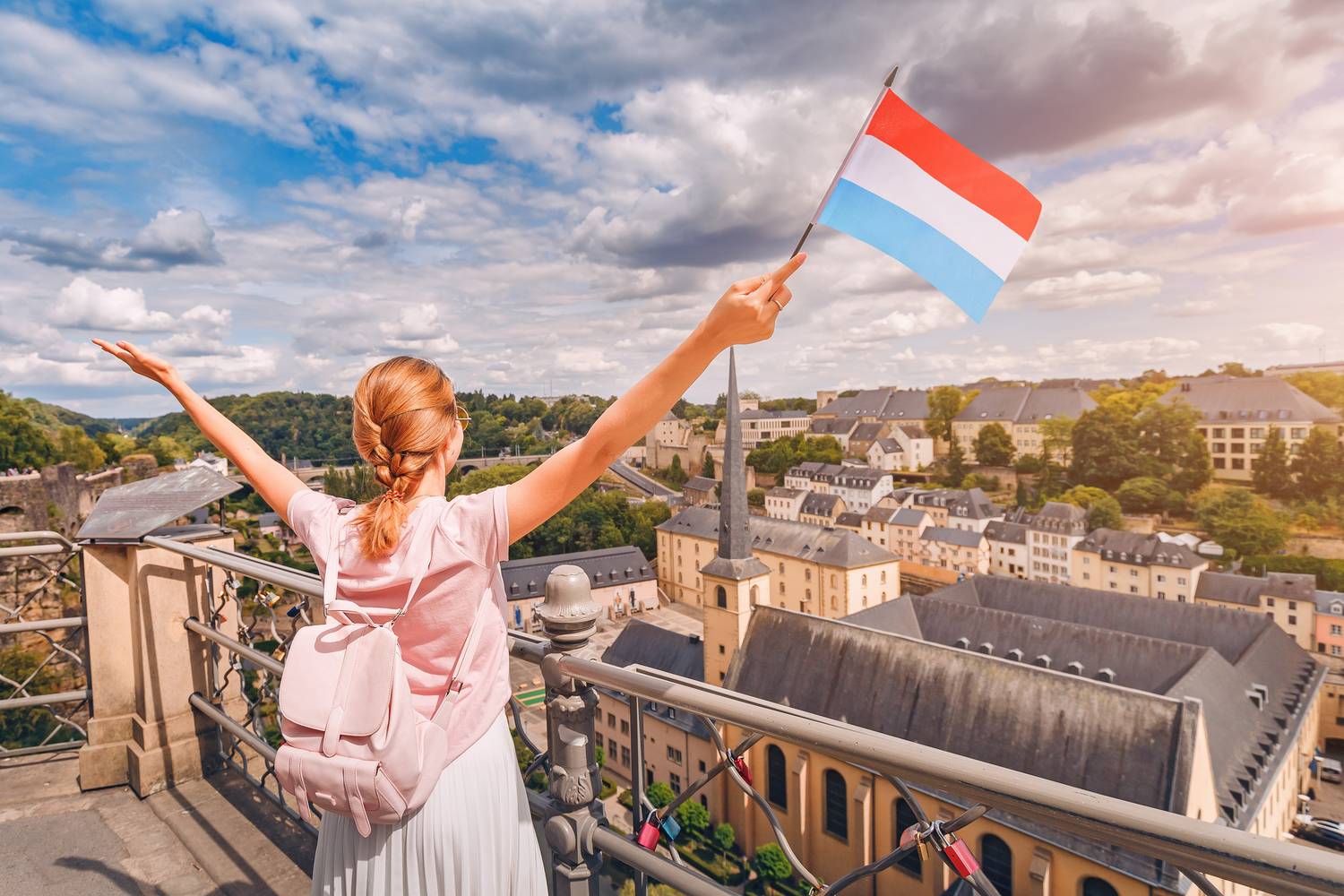 luxemburgi-nok-fizetes