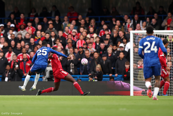 Moises Caicedo gólja