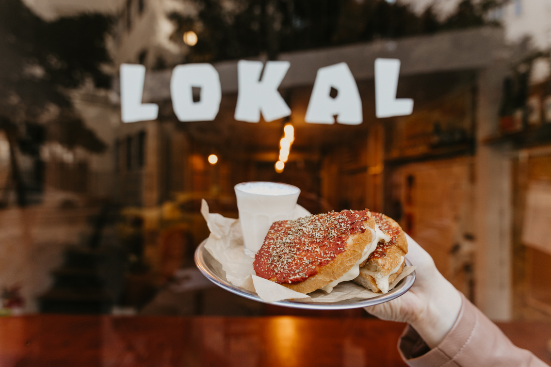 Lokal ForgacsZsuzsi 20251008-41