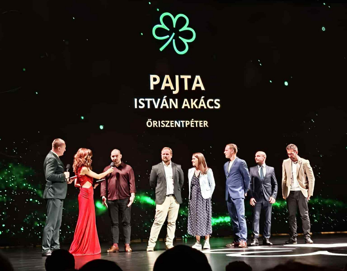 dff9450e-fe5f-4d8f-8752-af2443674b31 (1)