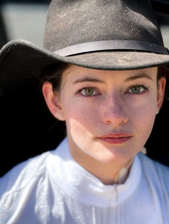 Az Alkonyat hozta áttörés után Mackenzie karrierje az egekbe szökött, szerepelt a Démonok között című horrorfilmben, majd játszott a Christopher Nolan-féle Csillagok között című Oscar-díjas alkotásban.