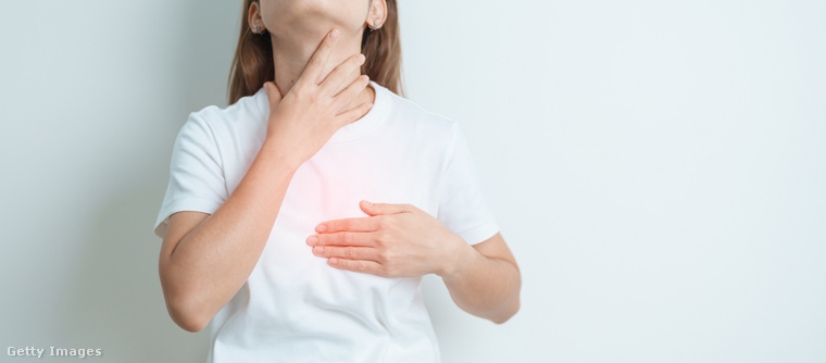 A torokban és a mellkasban érzett tünetek egyaránt utalhatnak nyelőcsőrákra. (Illusztráció: Getty Images)