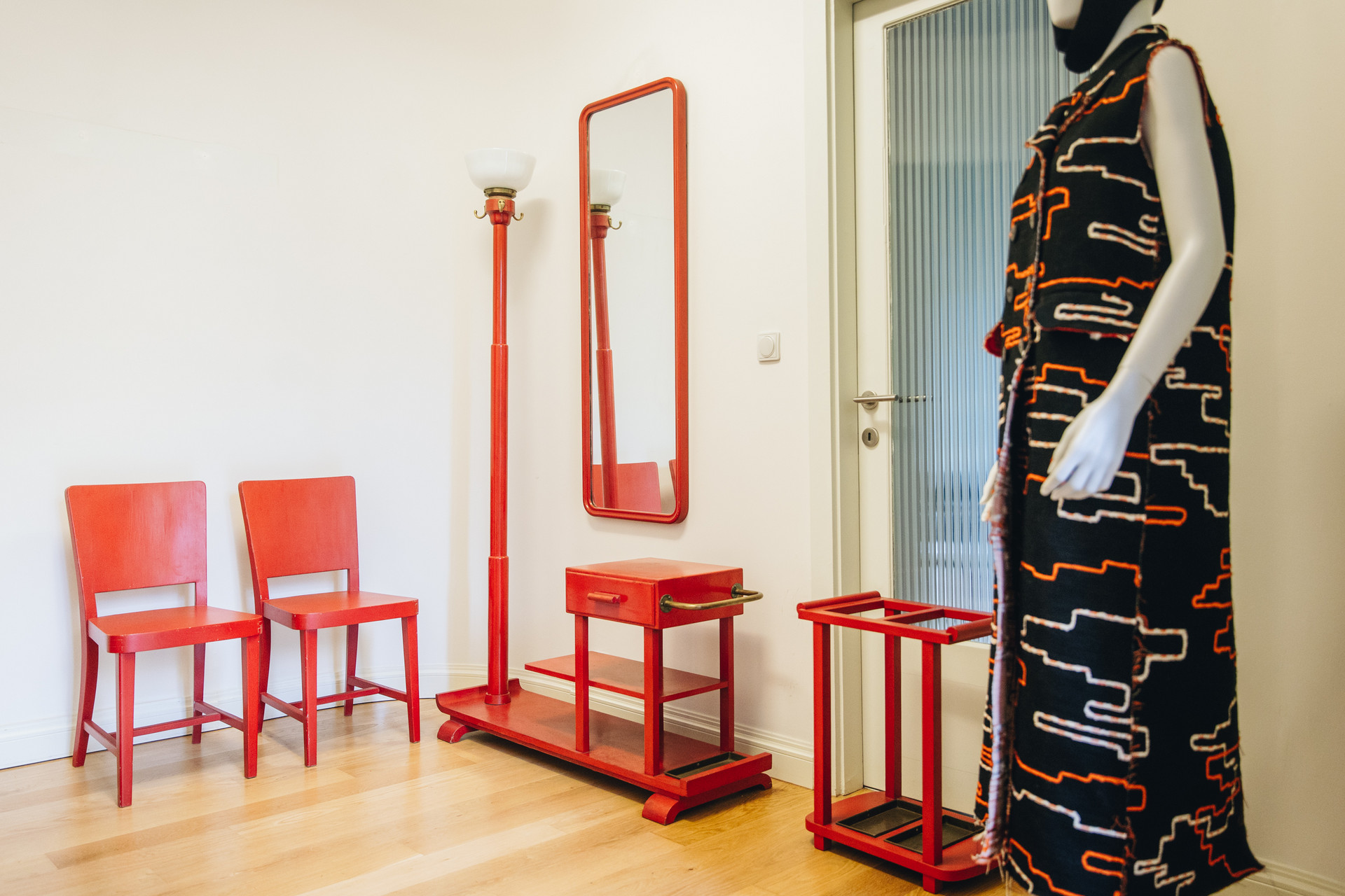 Nagy Károly hallberendezése az Iparművészeti Múzeum gyűjteményéből