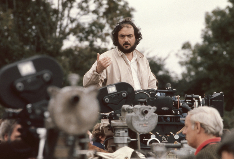 Stanley KubrickStanley Kubrick a Ragyogás forgatásán extrém részletekbe menő és szinte már mániákus volt