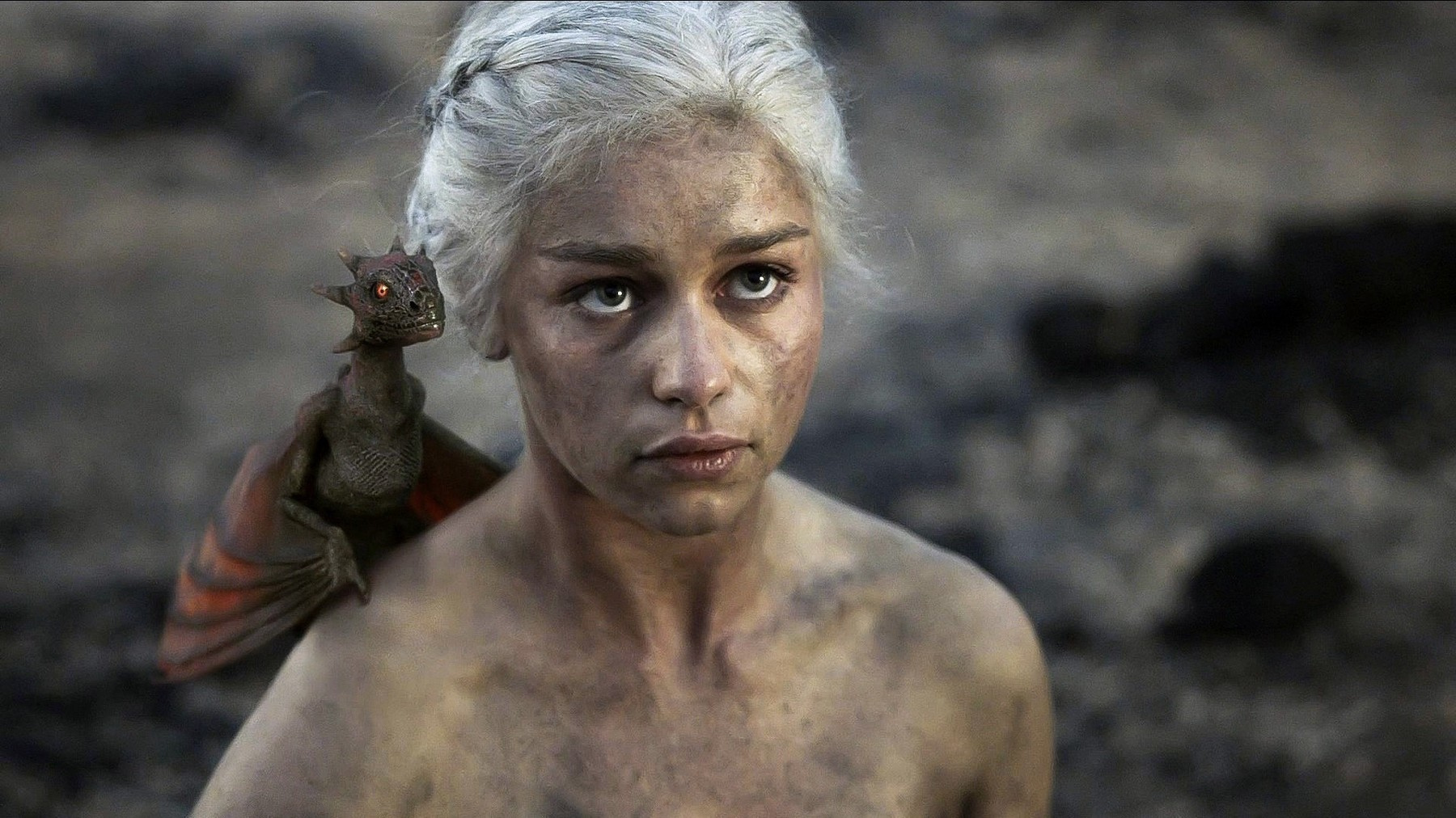 Emilia Clarke Trónok harca