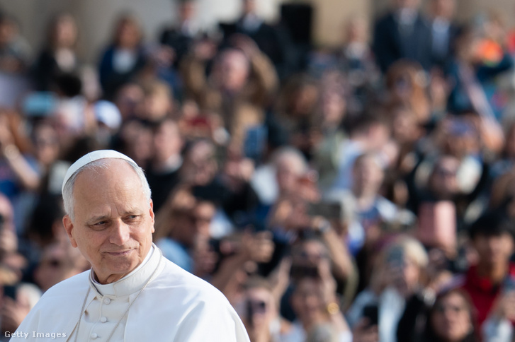 XIV. Leó pápa 2025. október 15-én