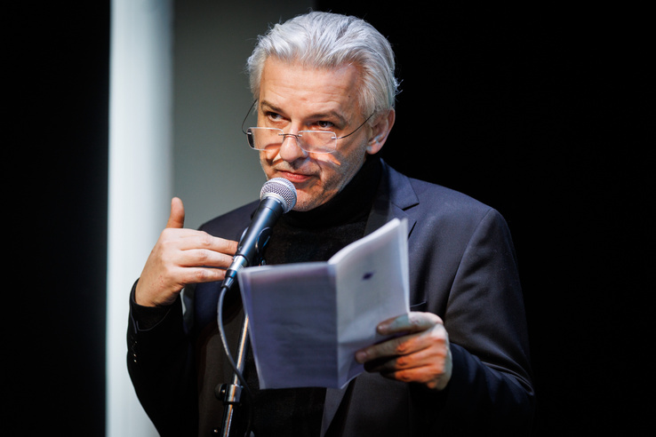 Alföldi Róbert: Nem csak Vidnyánszky a kérdés, a teljes Nemzeti Színházat át kell világítani