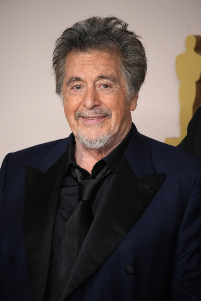 Al PacinoAl Pacino életébe későn érkezett első gyermeke: 61 éves volt, amikor 1989 megszületett a kis Julie, majd testvére 2001-ben jött a világra