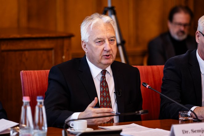 Semjén Zsolt másfél évtized után lemondott a&nbsp;vadászati védegylet elnöki pozíciójáról