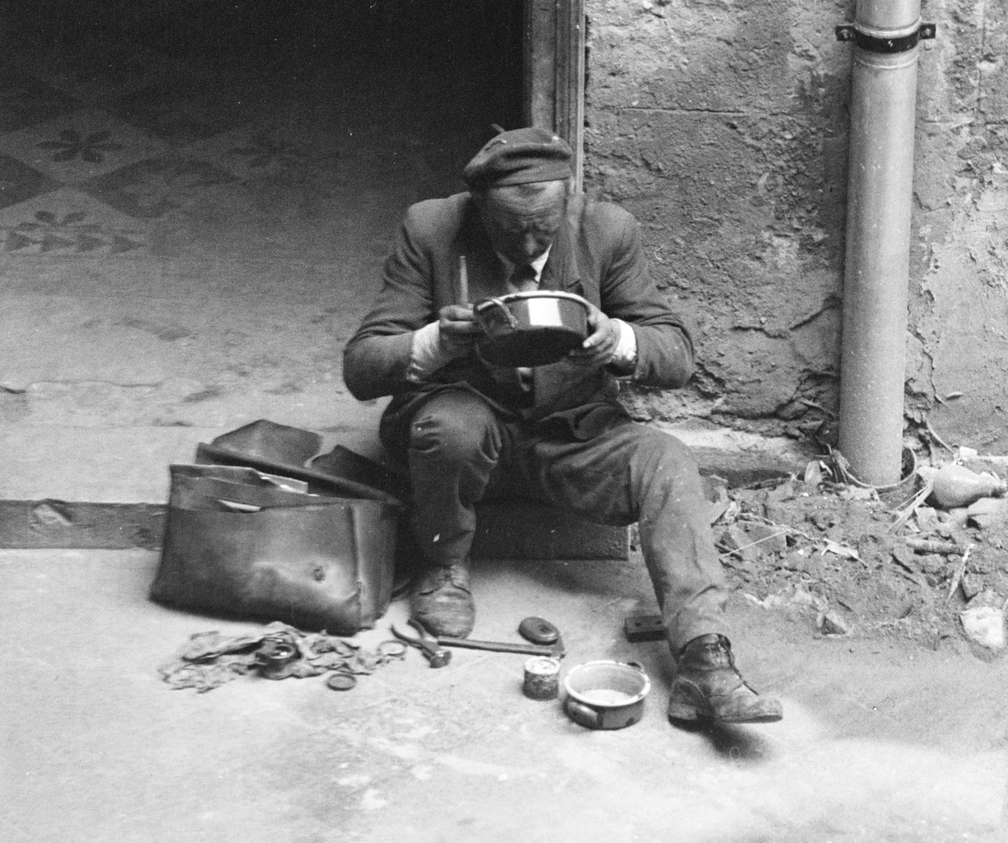 Drótostót, 1970