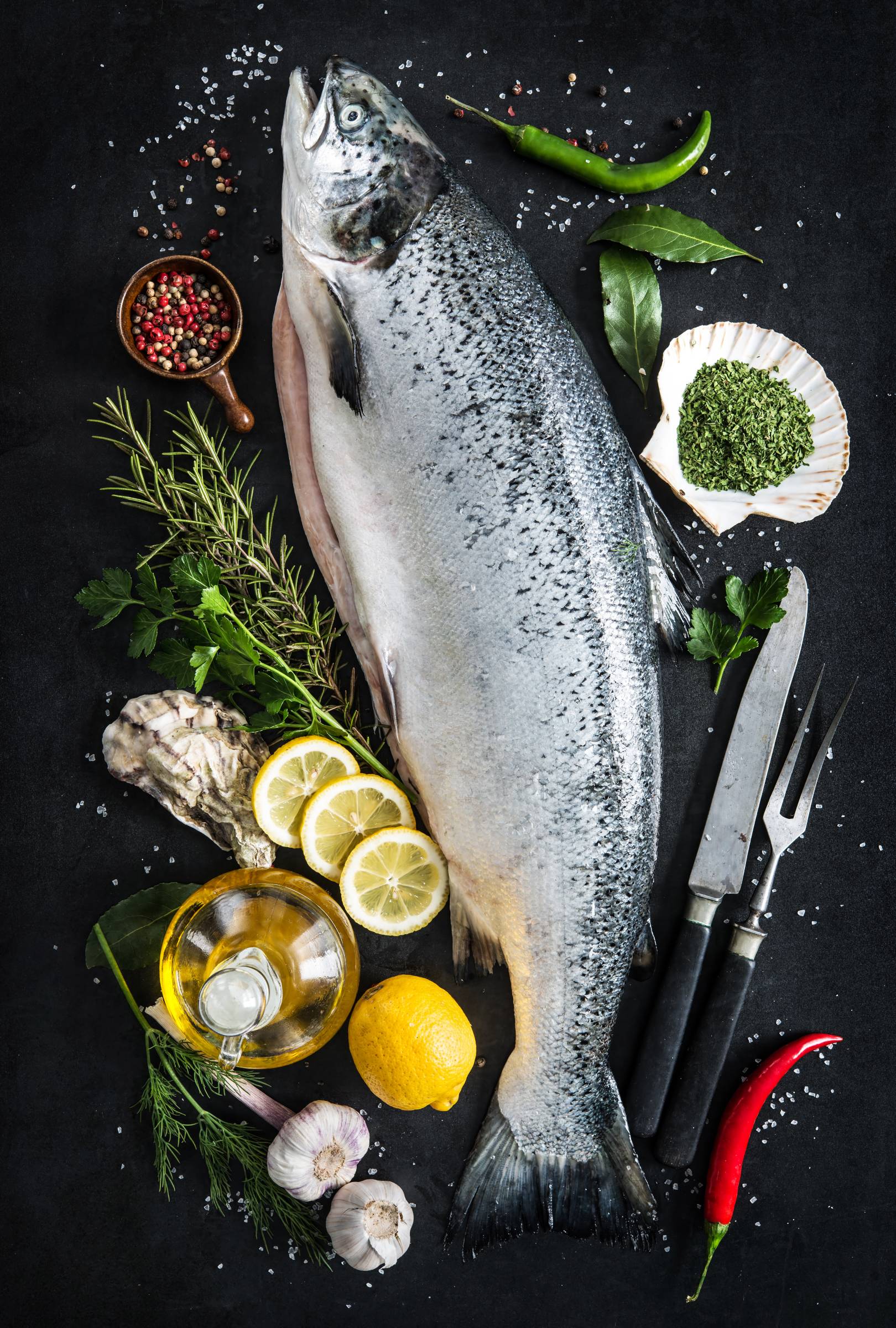A lazac kiváló hozzávaló sushihoz, salátához, illetve sütőben sült receptekhez is.