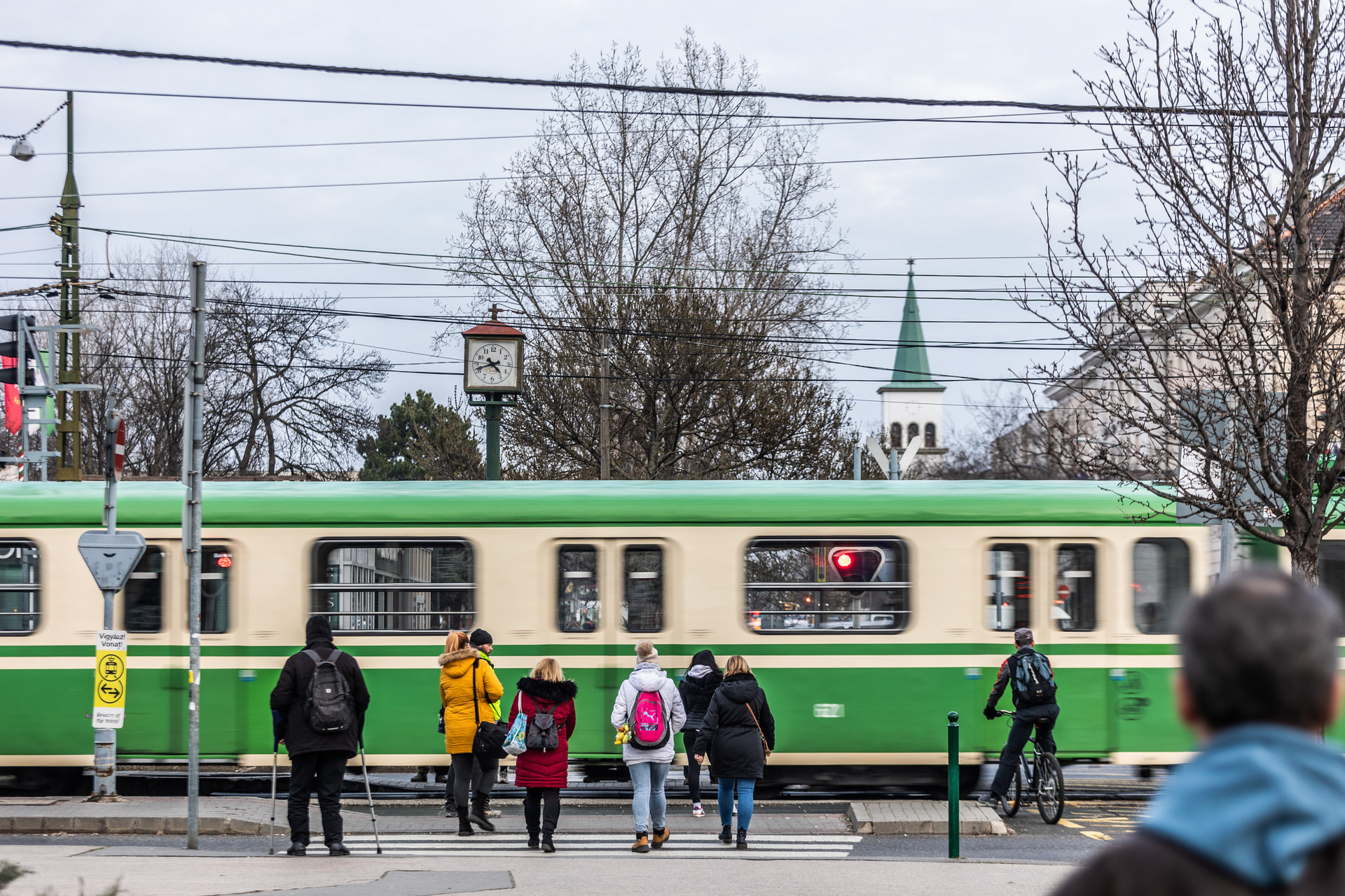A H7-es HÉV a Boráros térről indul Csepelre