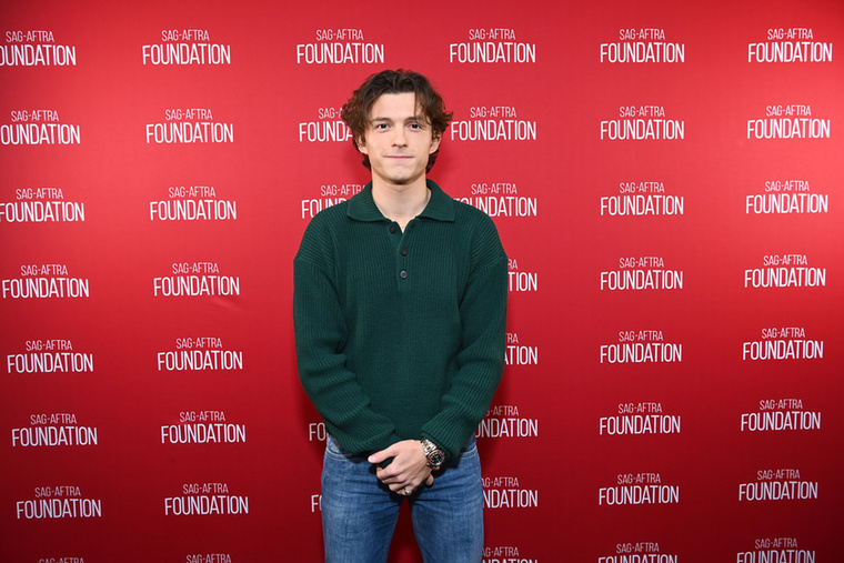 A Rich List magazin idén összeállította az Egyesült Királyság 30 leggazdagabb 30 év alatti hírességéből álló listát, amelyben nemzetközi hírnév örvendő színészek és zenészek is helyt kaptak