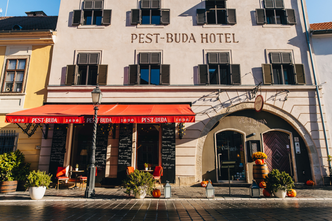 pest buda vendeglo polyak attila 20251106 002