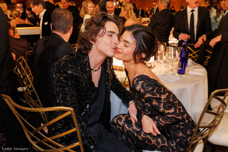 Timothée Chalamet és Kylie Jenner sosem féltek kimutatni nyilvánosan az egymás iránt érzett vonzalmukat. (Fotó: Getty Images)