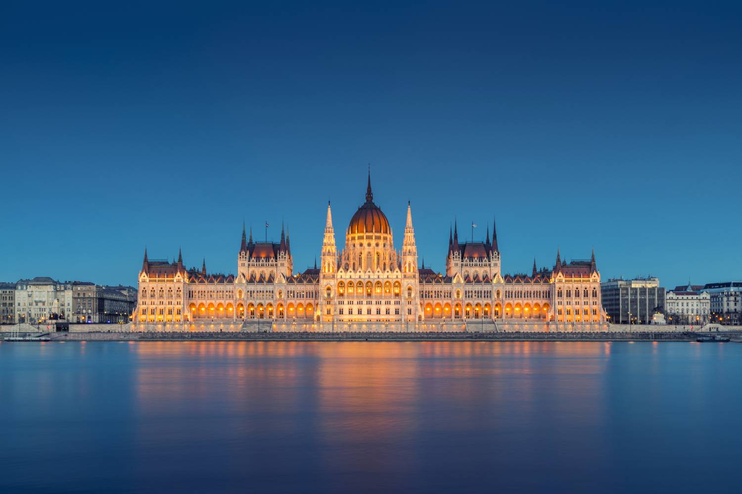 A magyar parlament épületét Steindl Imre tervezte, a fővárost reprezentáló épületnek ma is csodájára jár a világ.