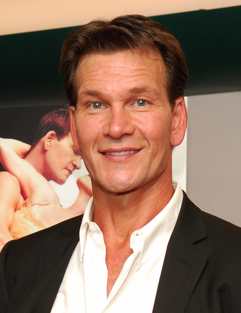 Patrick SwayzePatrick Swayze már korábban ismert színész volt, de Johnny Castle szerepe a Dirty Dancing-ben karrierje egyik csúcspontja lett, amely további nagy filmes lehetőségeket nyitott meg számára