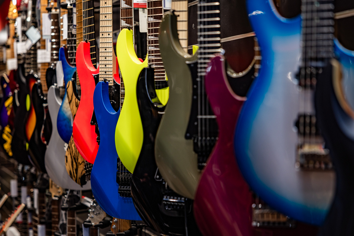 Gitárcentrum Hangszerbolt 251113 Szabó Gábor 019