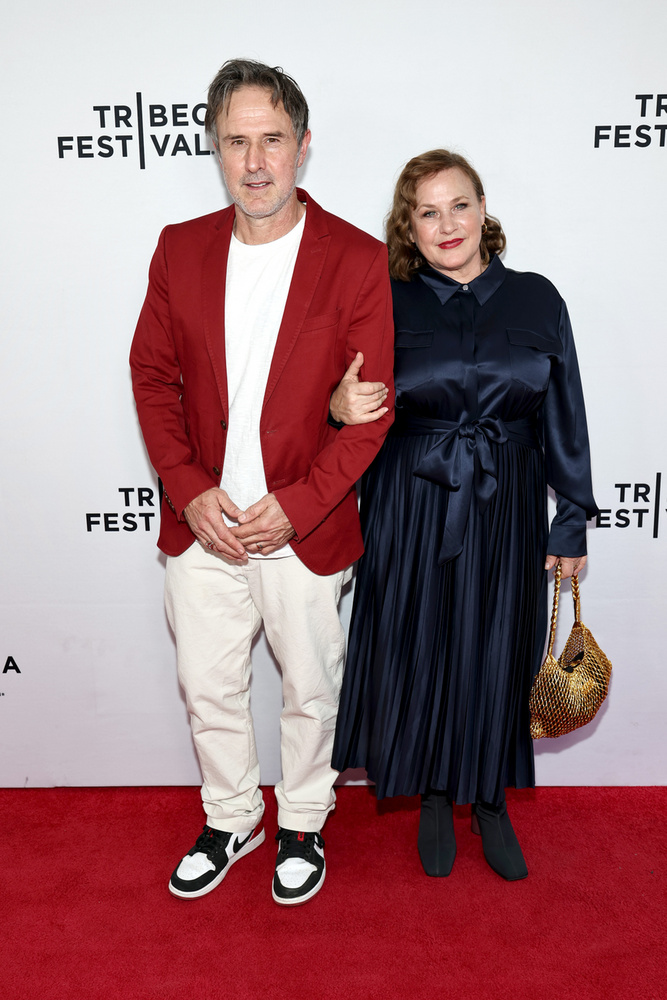 David és Patricia ArquetteA testvérpár egy virginiai kommunában nőtt fel, amelynek alapítói az indonéziai eredetű Subud spirituális gyakorlatot követik