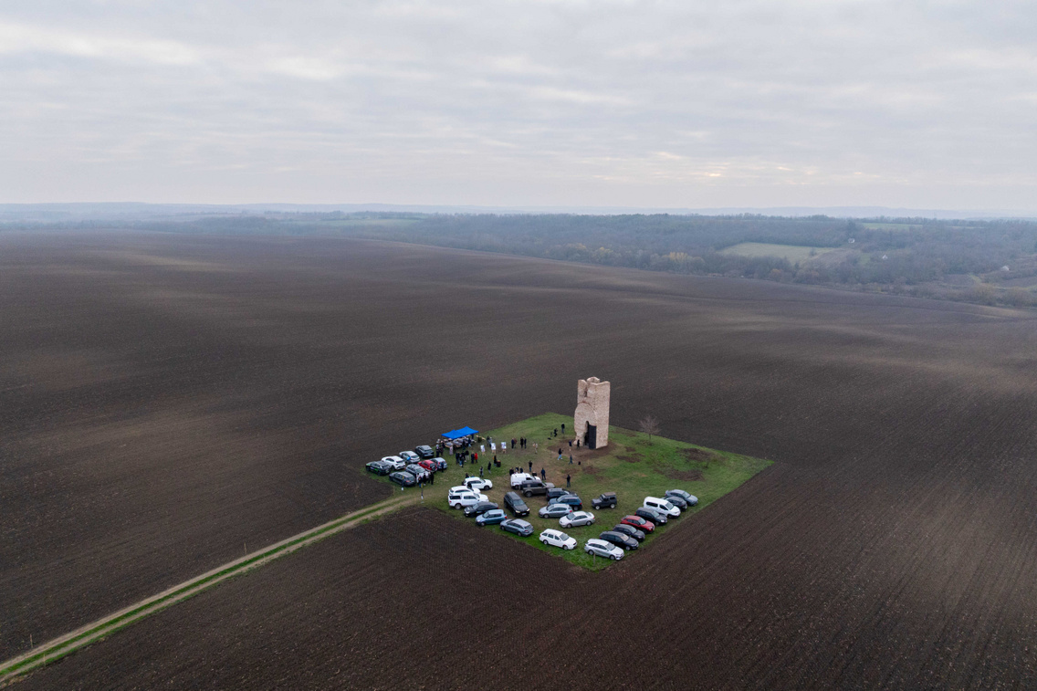 magyar-építők 02