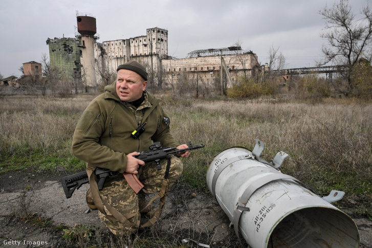 Ukrán katona Orikhivben 2025. november 13-án