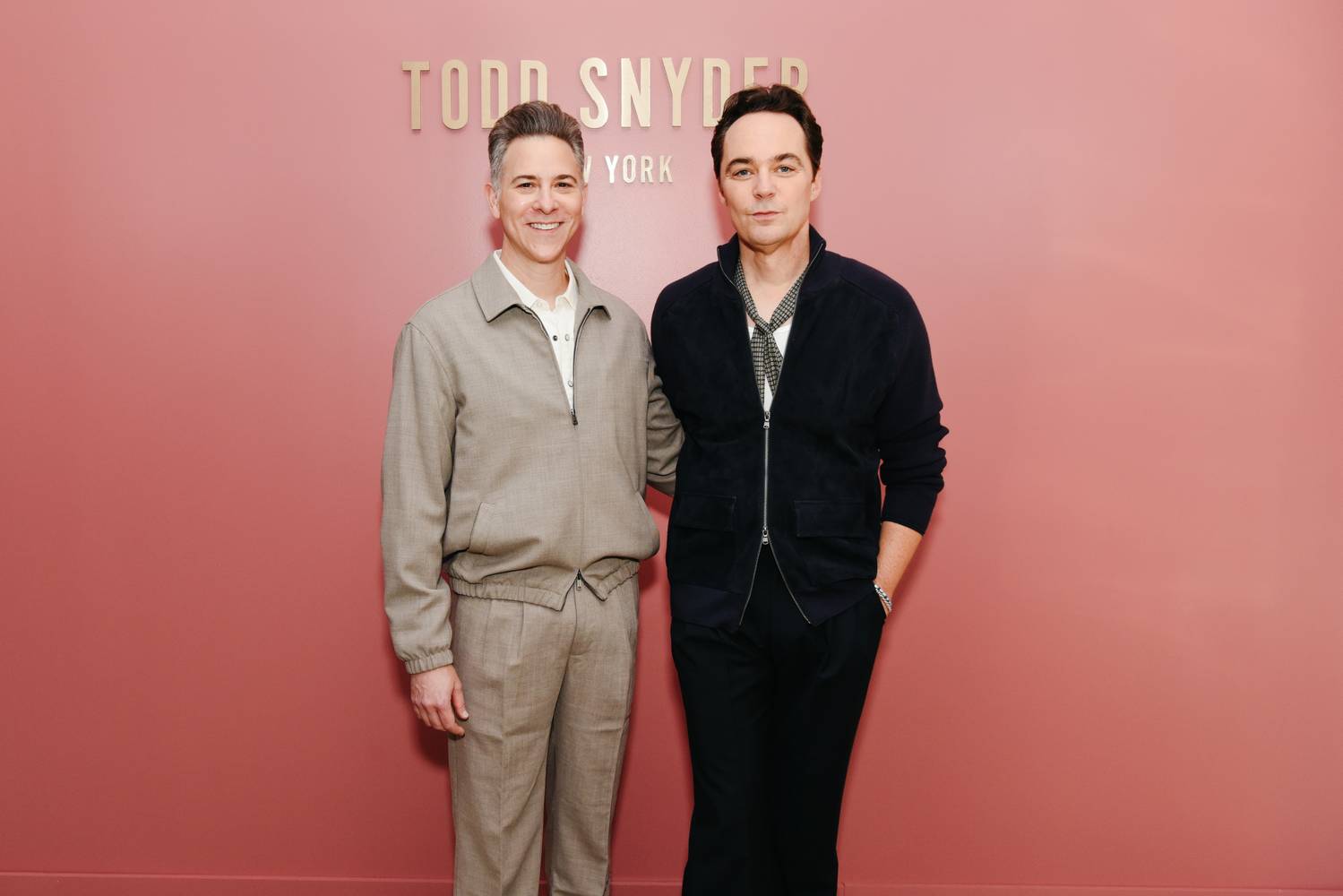 Jim Parsons és férje már több, mint két évtizede élnek harmóniában és boldogságban.
