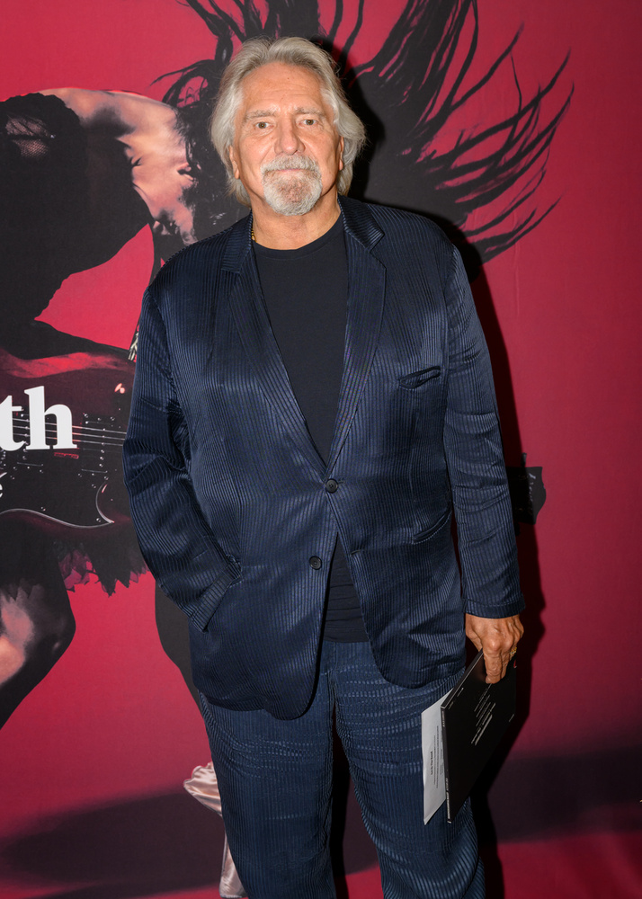 Geezer Butler - Black SabbathA Black Sabbath basszusgitárosa egy teljesen hétköznapi tevékenység miatt került életveszélyes helyzetbe