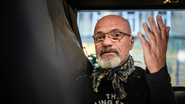Zacher Gábor elárulta, volt olyan hétvége, amikor húsz rollersérültet vittek be a balesetire