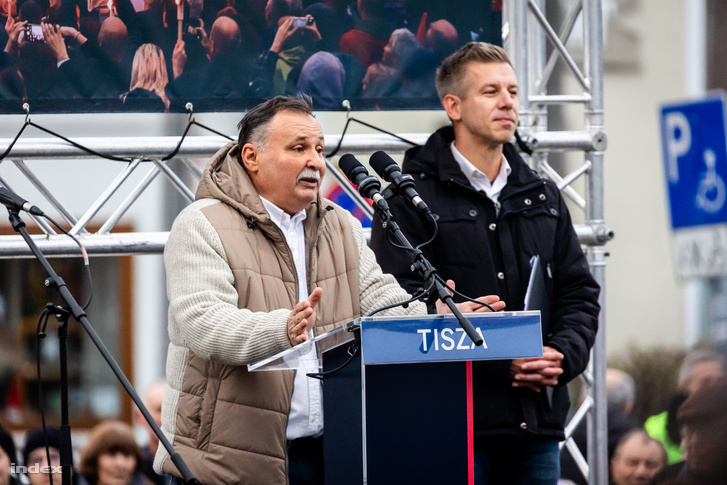 Gajdos László és Magyar Péter 2025. november 29-én