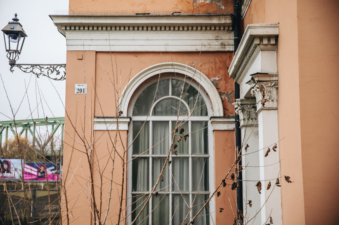 lovasuti indohaz 251202 major kata-21