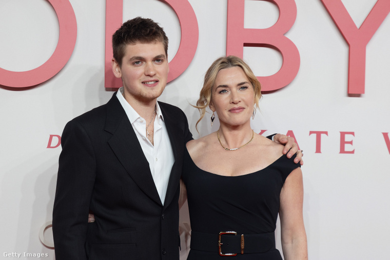 Kate Winslet és fia, Joe Anders. (Fotó: Getty Images)
