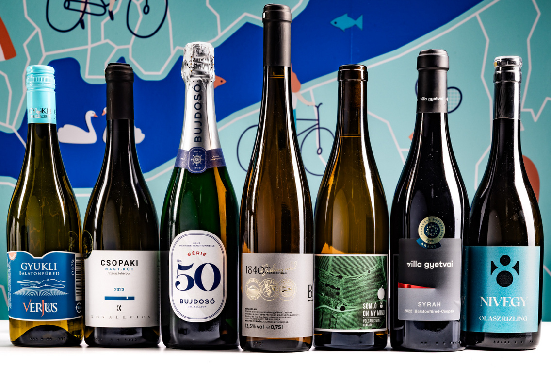 Karacsonyi szakacskonyvek kerulethatarozo kaparos borok251205 Sz