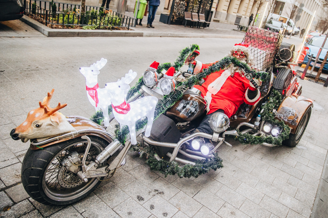 karacsonyi kirakatok 251208 majorkata-26