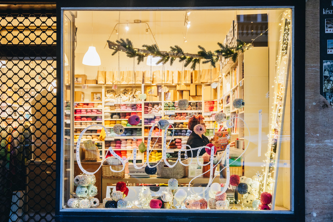karacsonyi kirakatok 251208 majorkata-27