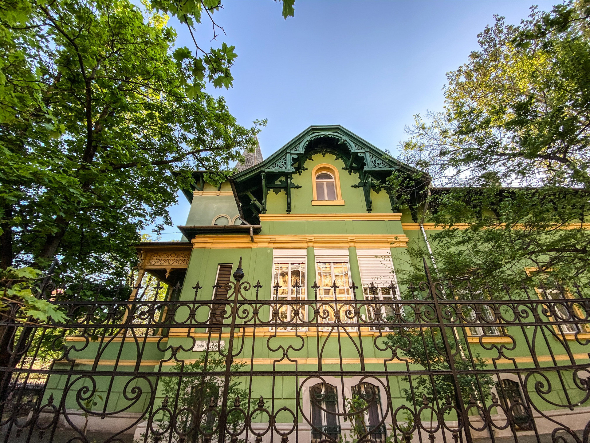 zugloivillak-kallopeter-20200423-10