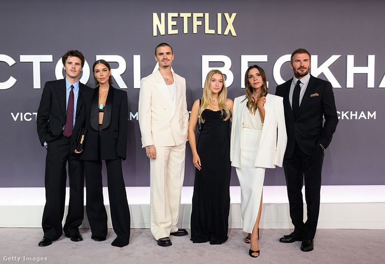 Brooklyn Beckham és felesége nem jelent meg a Victoriától szóló dokumentumfilm premierjén sem. (Fotó: Getty Images)