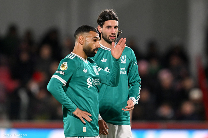 Amit hétvégén biztosan nem láthatnak a Liverpool drukkerei: Mohamed Szalah és Szoboszlai Dominik a pályán