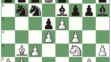 Bejgli vagy sakk?  Világos lép!