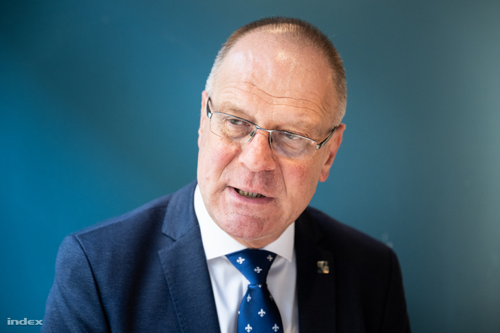 Navracsics Tibor 2025. április 24-én