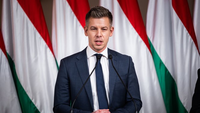 Magyar Péter bejelentette, 500 milliárd forinttal nő az egészségügy finanszírozása