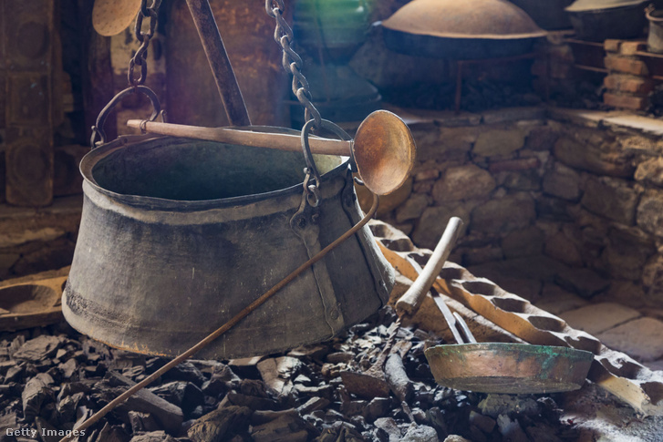 Sok tízezer éve főznek már az emberek, de a legrégebbi lejegyzett receptek még négyezer évesek sincsenek