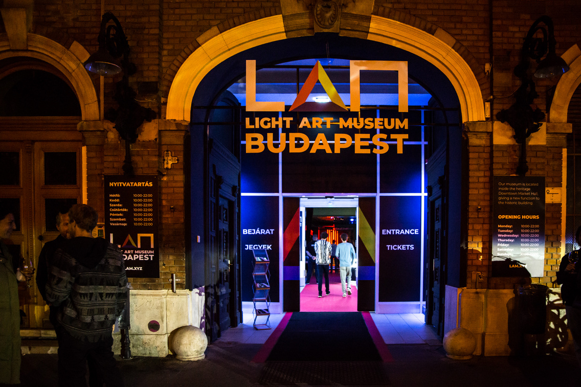 lightartmuseum-forga-cszsuzsi-20221018-69