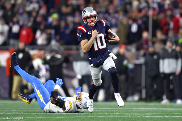 Drake Maye nagy futása segítette elő a Patriots szünet előtti mezőnygólját