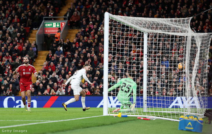 Szoboszlai hatalmas hibájából szépített a félidő végén a vendégcsapat