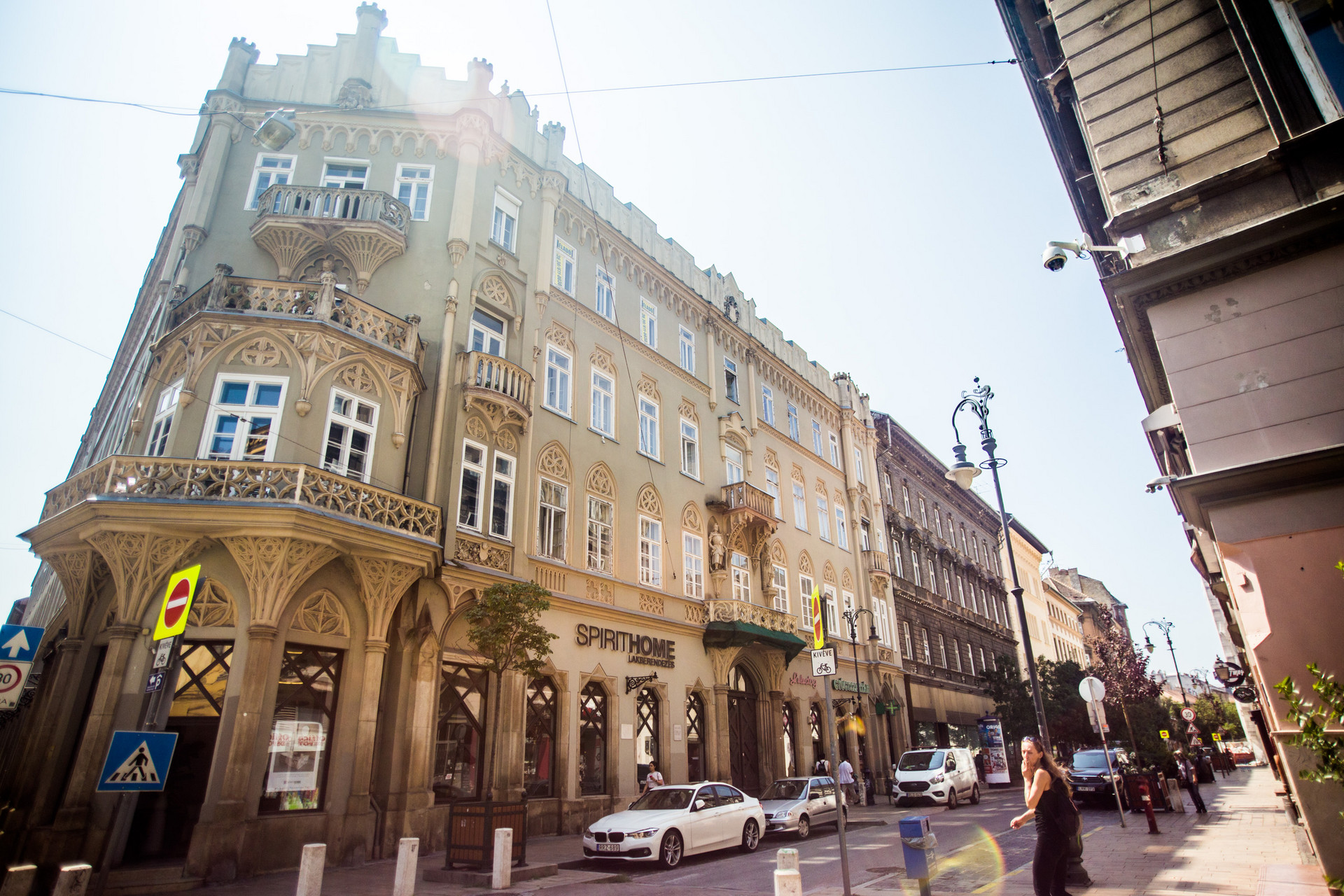 A Pekáry-ház (Király utca 47.) is csillagos ház volt
