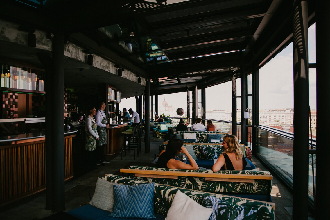 leo-rooftop-bar-forgacszsuzsi-20200720-29