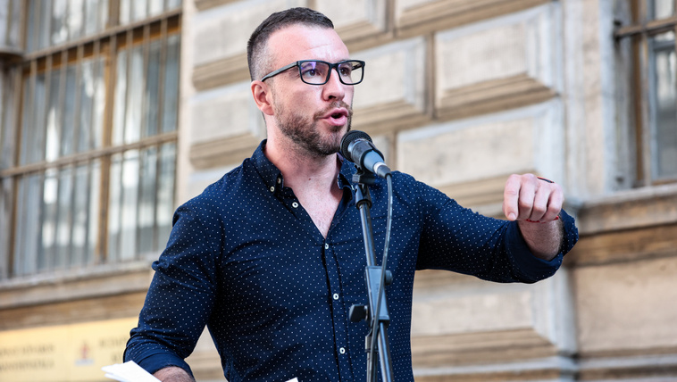 Molnár Áron újabb civil szervezeteket mutatott be, amelyek jogosulatlanul kaphattak NKA-támogatást