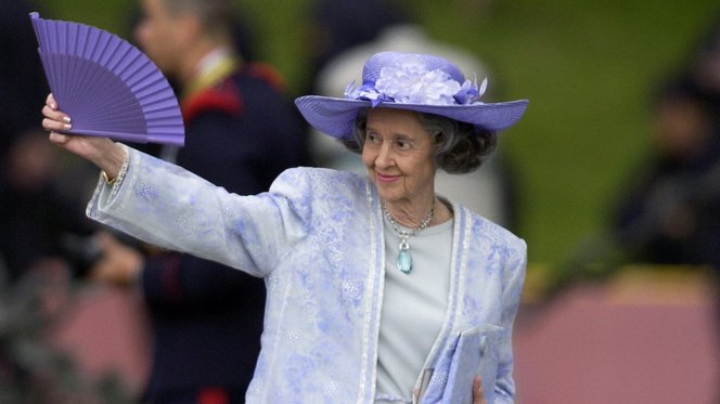 Kitört a botrány, elárverezik a&nbsp;belga koronaékszereket