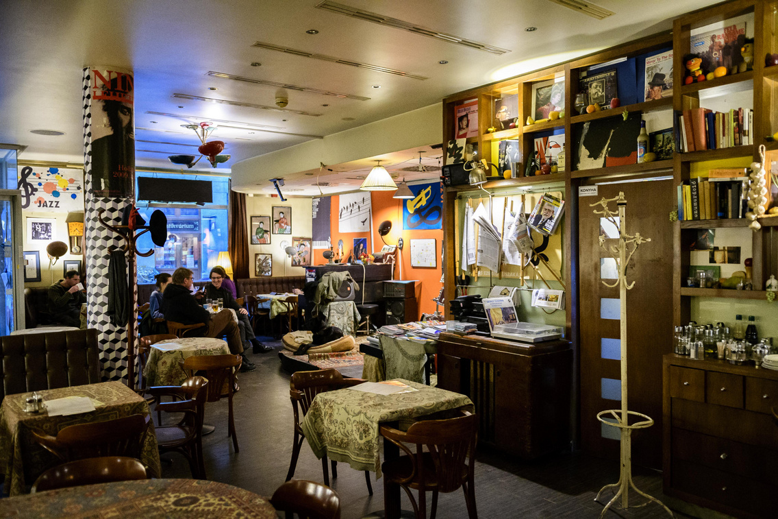 jedermann-cafe-korosi-tamas-20190130-5553