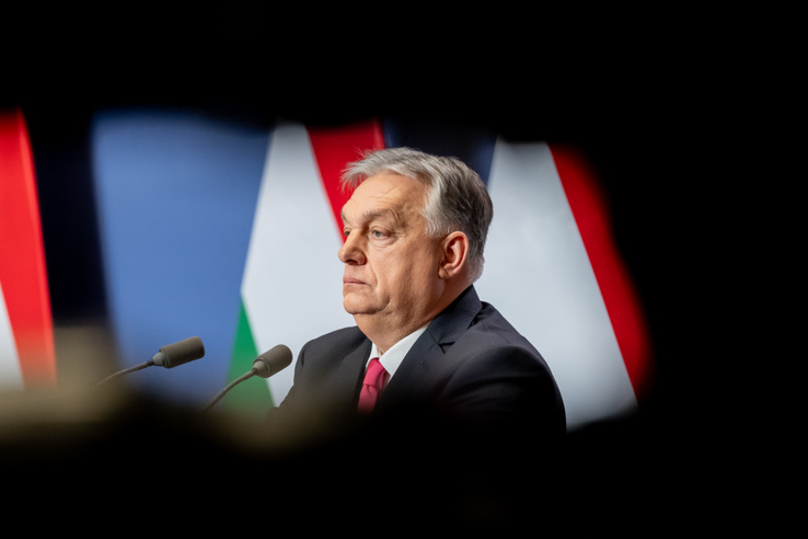 „Van még lejjebb a Fidesznek” – a Political Capital elemzője szerint a párt jó úton halad a vég felé